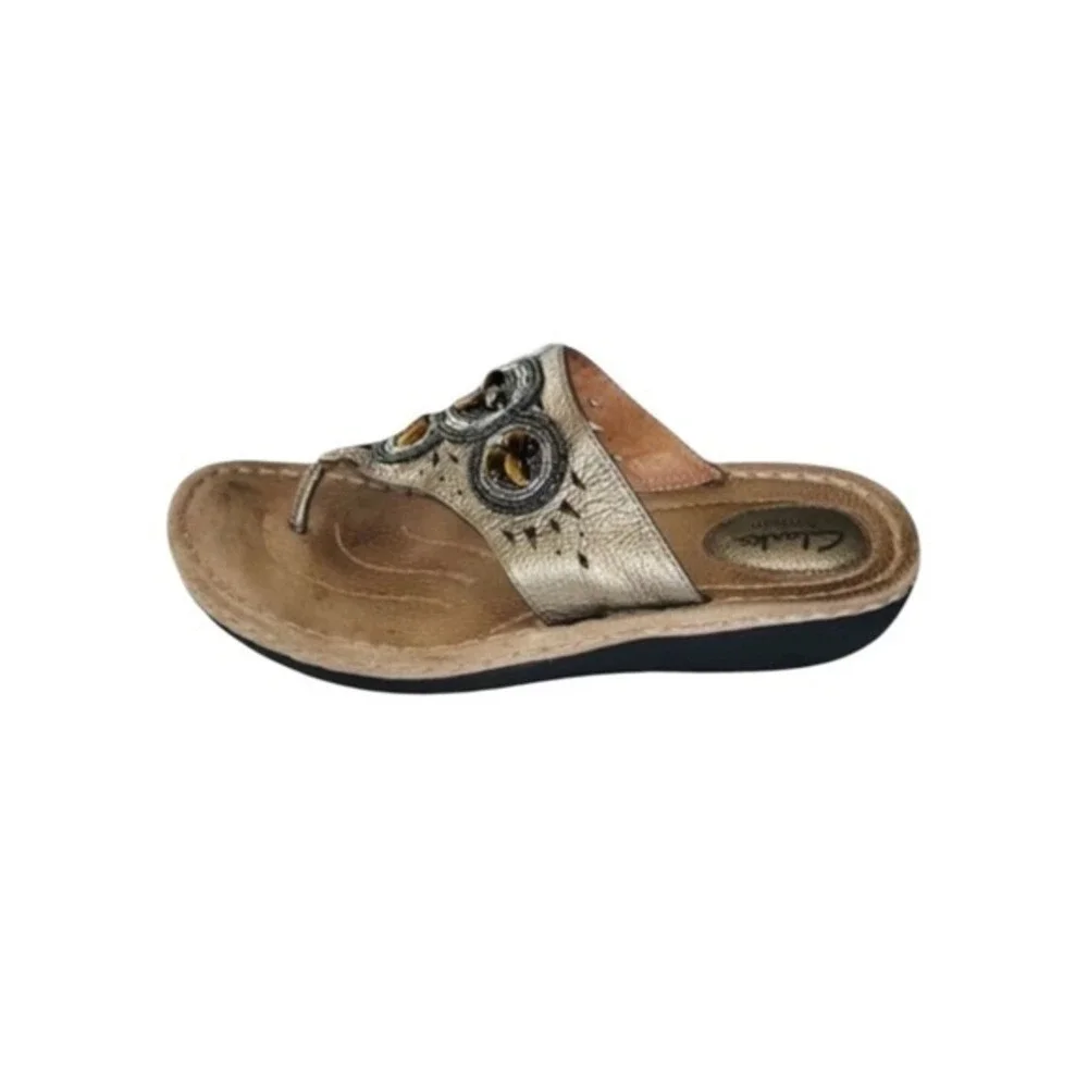 4/$40 Clarks‎ Brown & Black Decorative Elements Leather Thong Flip-flop Sandals